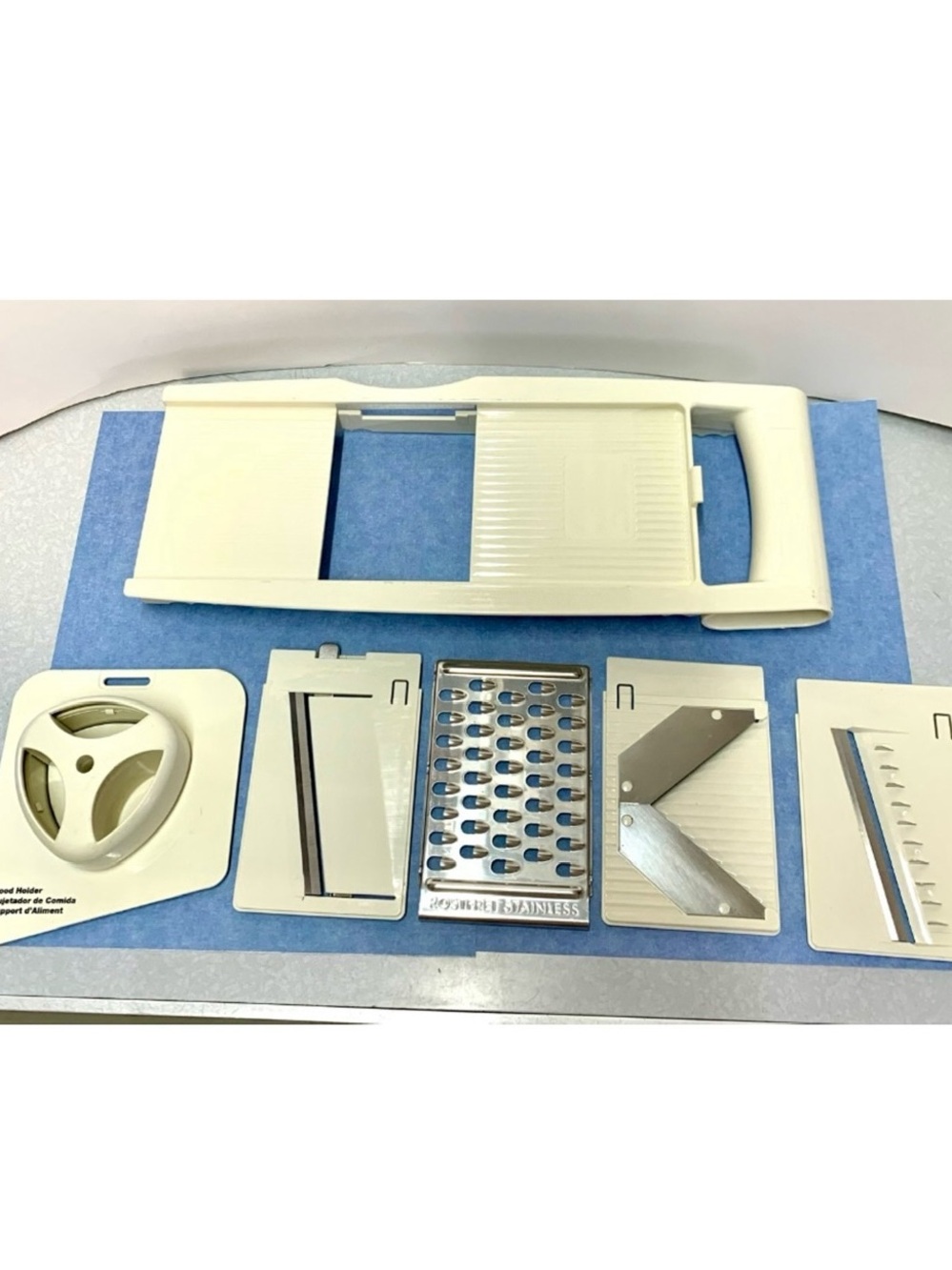Vintage Pampered Chef Ultimate Mandoline Slicer & Grater Set (Model 1087)